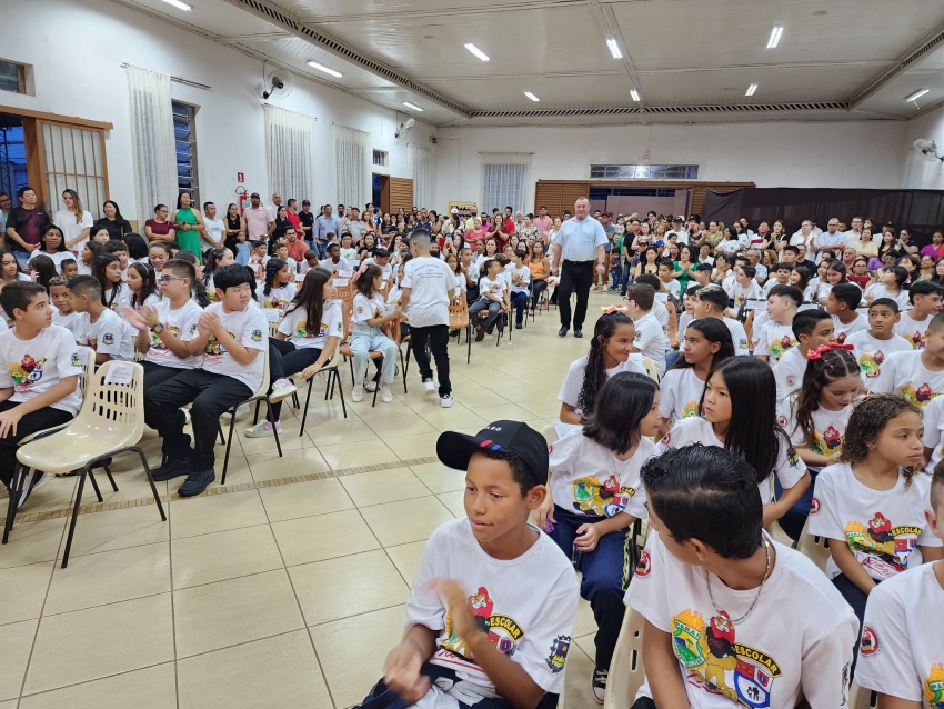 FORMATURA DO PROERD 2024 CELEBRA EDUCAÇÃO PREVENTIVA EM ASSAÍ