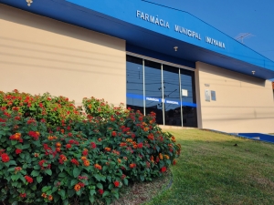 MANUTENÇÃO DOS PRÉDIOS PÚBLICOS É PRIORIDADE EM ASSAÍ: FARMÁCIA MUNICIPAL RECEBE NOVA PINTURA