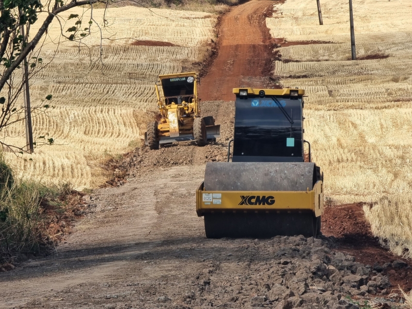 ASSAÍ - READEQUAÇÃO DA ESTRADA NA SEÇÃO JANGADA